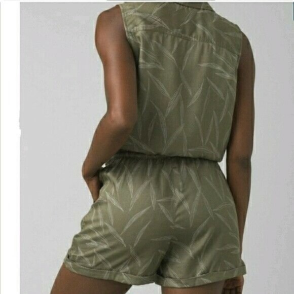 Prana Weekend Escape Romper - Picture 3 of 13